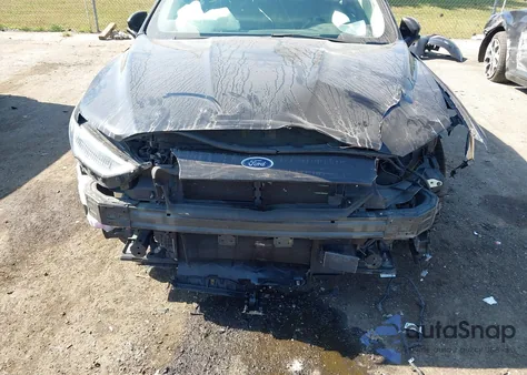 2020 Ford Fusion Sel z USA, uszkodzony, nr VIN 3FA6P0CD0LR258856